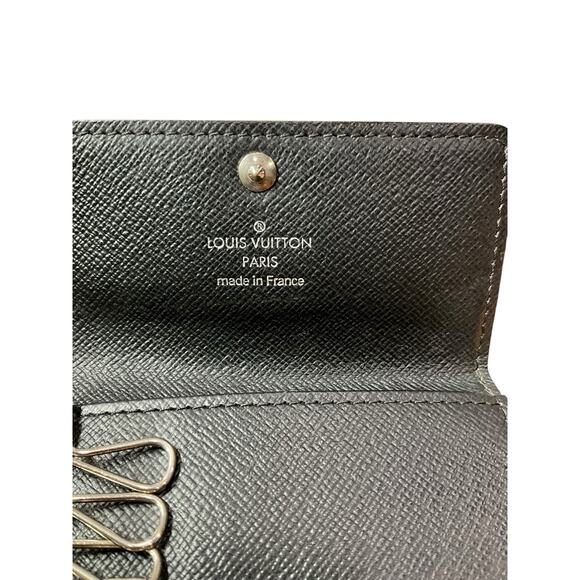288. Louis Vuitton Damier Graphinte 6 Key Holder - Picture 5 of 5
